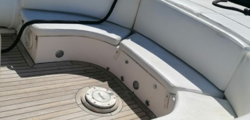 Location de CHASECRAFT 35 à Saint Tropez, STYS