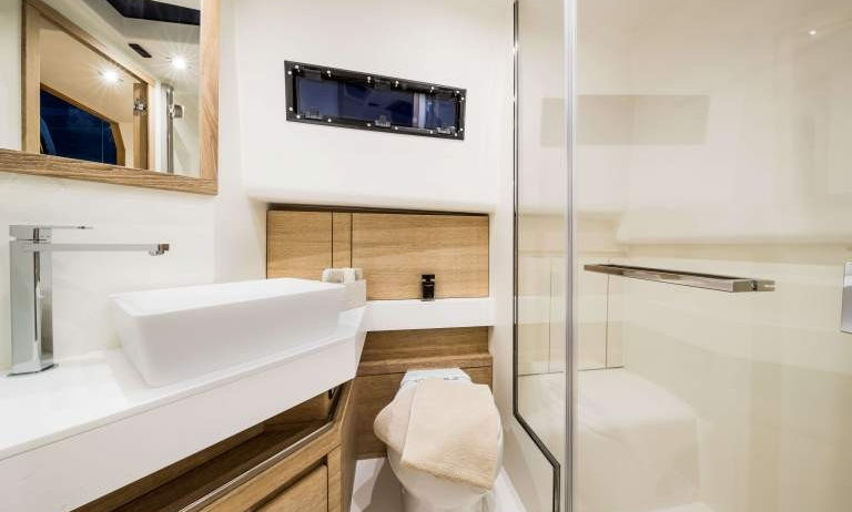 Location de bateau PARDO 43 à Saint-Tropez, STYS