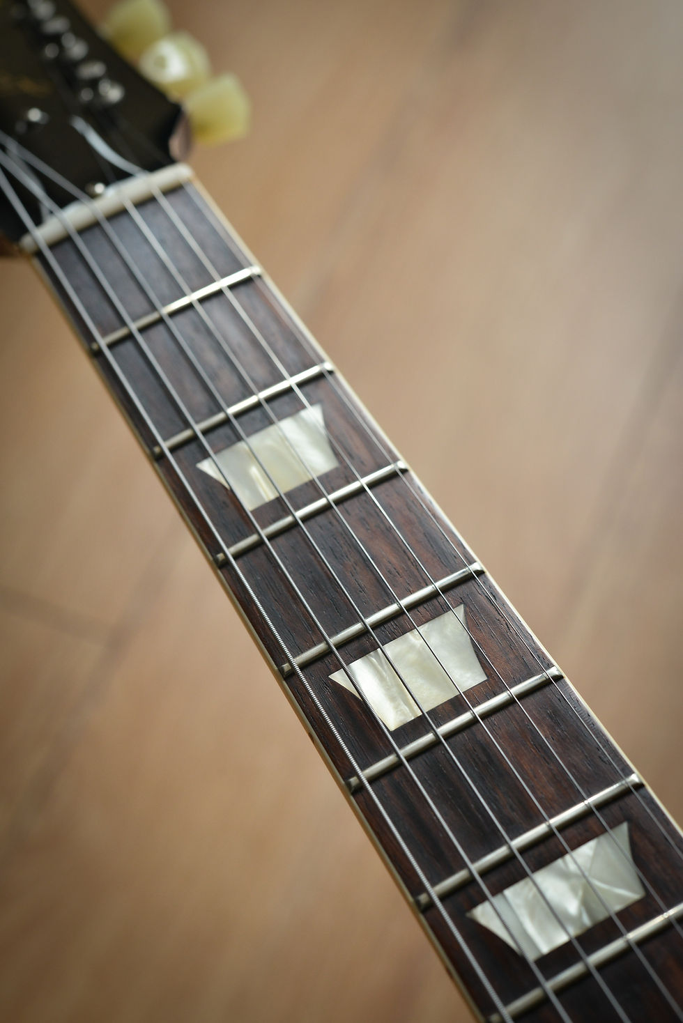 Thumbnail: Gibson Collector's Choice #30 1959 Les Paul “Appraisal Burst-Gabby” Aged (2015)