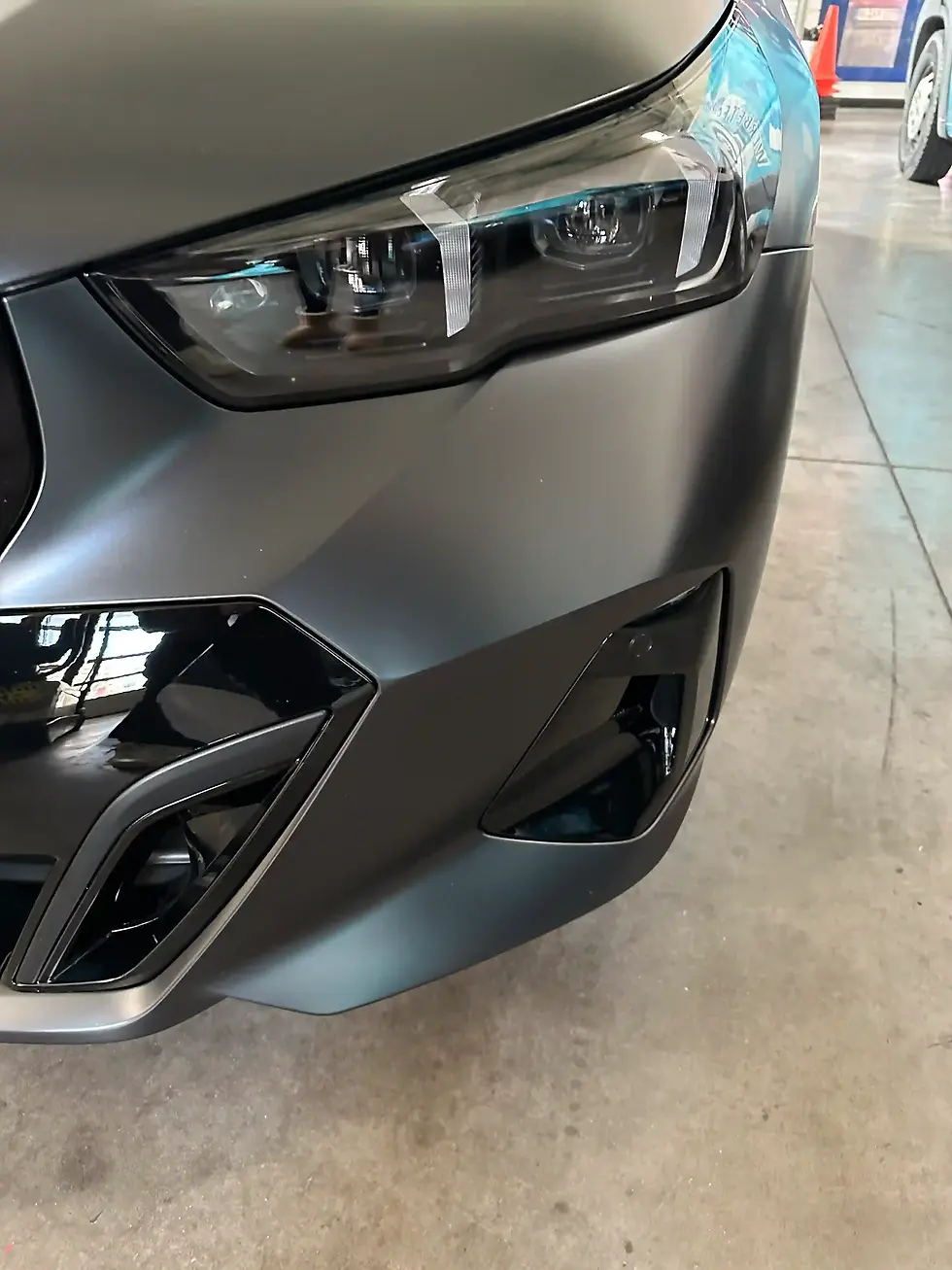 BMW - i5M60 Frontpaket XPEL Stealth