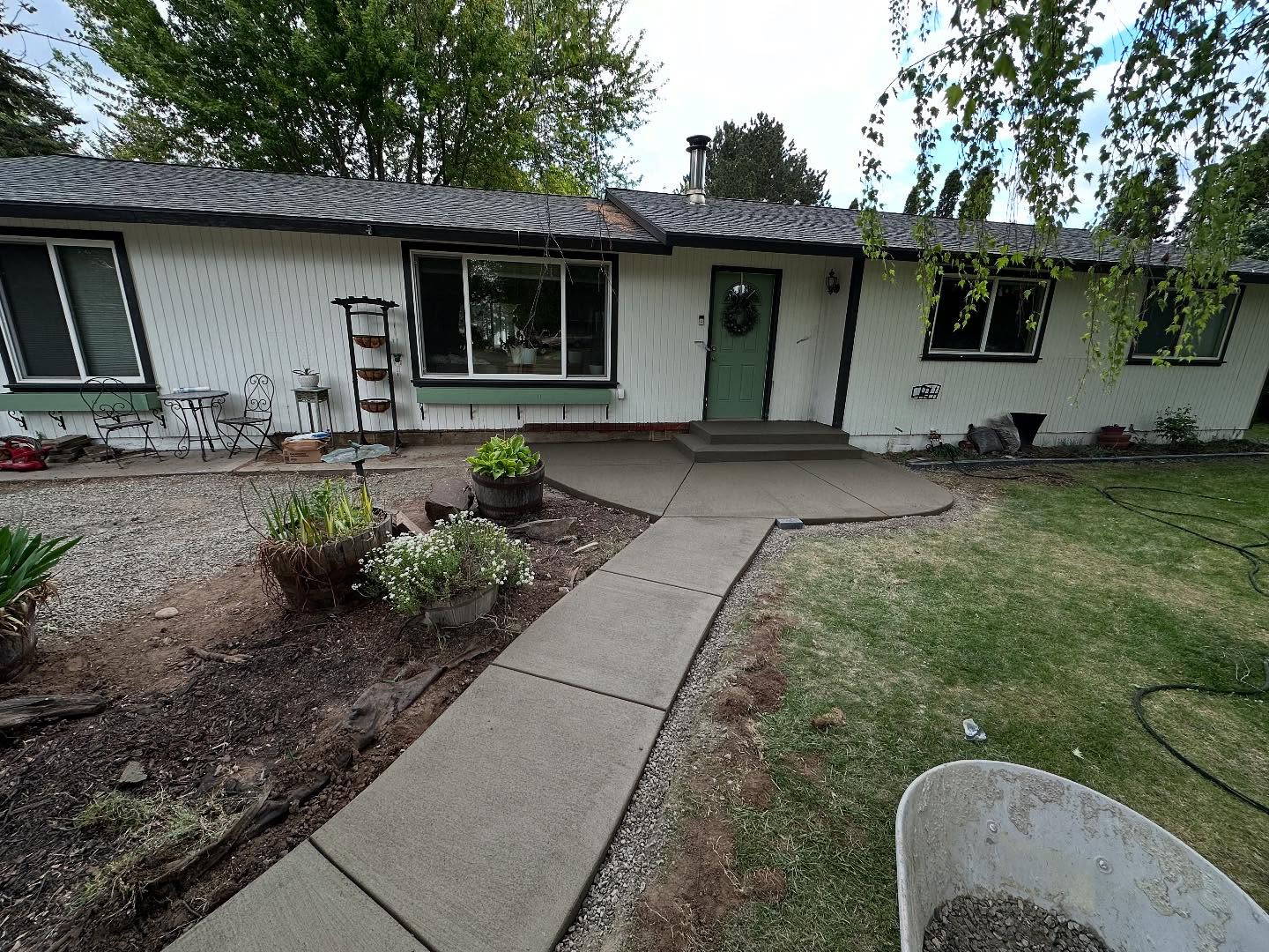 Concrete Patio & Curved Walkway — project photograph