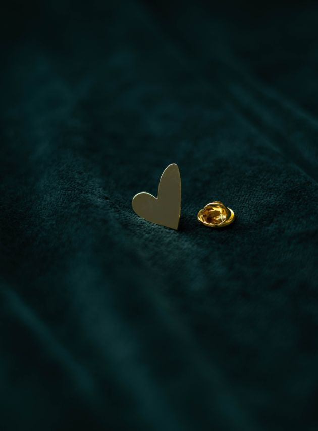 Thumbnail: pin hart