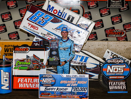 Kofoid Charges to Sixth Huset’s Victory, Banks $20,000