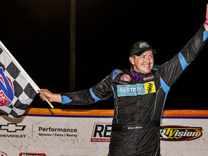 Alberson Wins First Summer Nationals Race at Farmer City, Long Scores 10th With Modifieds
