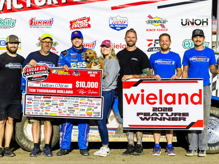 O’Neal Captures High Bank Heist Opener at Eagle Raceway