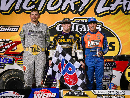 Pierce Ties Clanton With 48th World of Outlaws Win at Independence