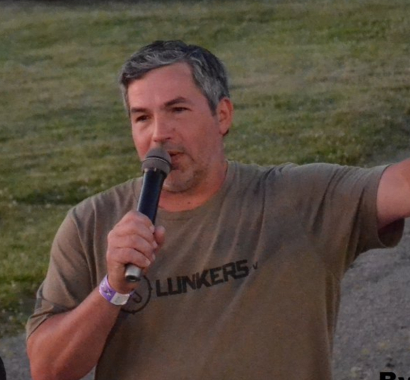Writer: Chuck Darling