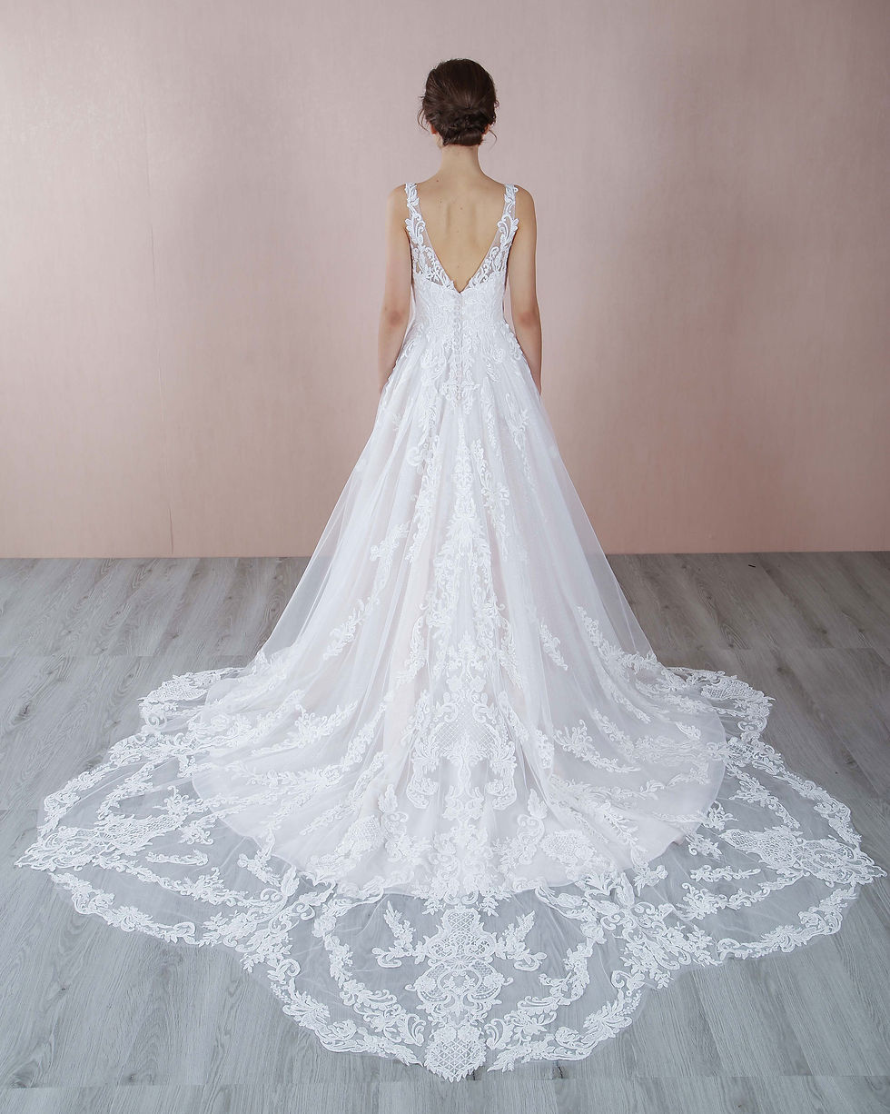 Thumbnail: back view dramatic train with scalloped lace hem and low illusion back