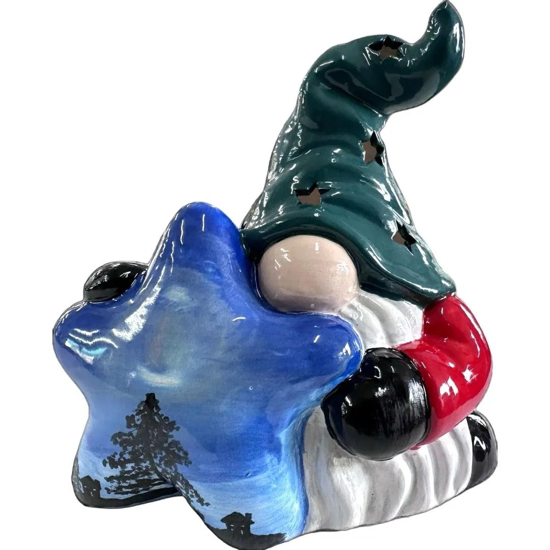 Gnome with star lantern