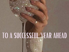 A Therapist’s Guide to New Year Resolutions That Feel Sustainable