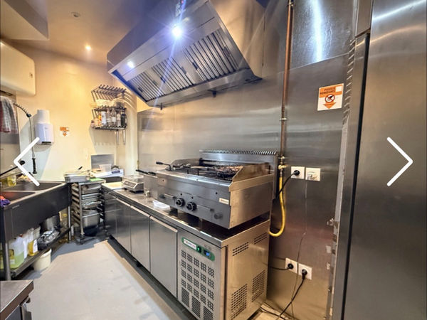 À vendre Cuisine professionnelle équipée