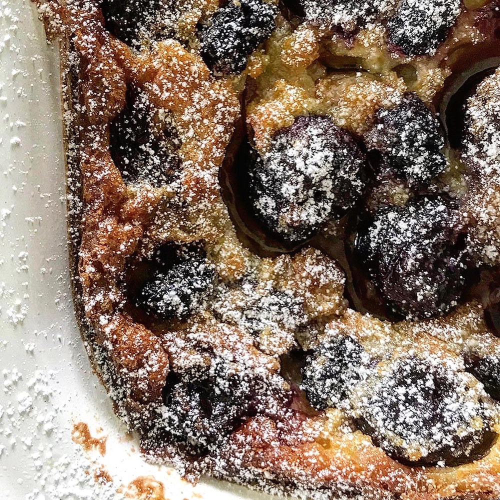 Golden brown crust with sweet cherries and mulberries