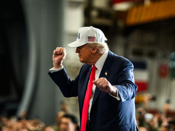 Trump aplaza nuevos aranceles a México tras llamada con Sheinbaum