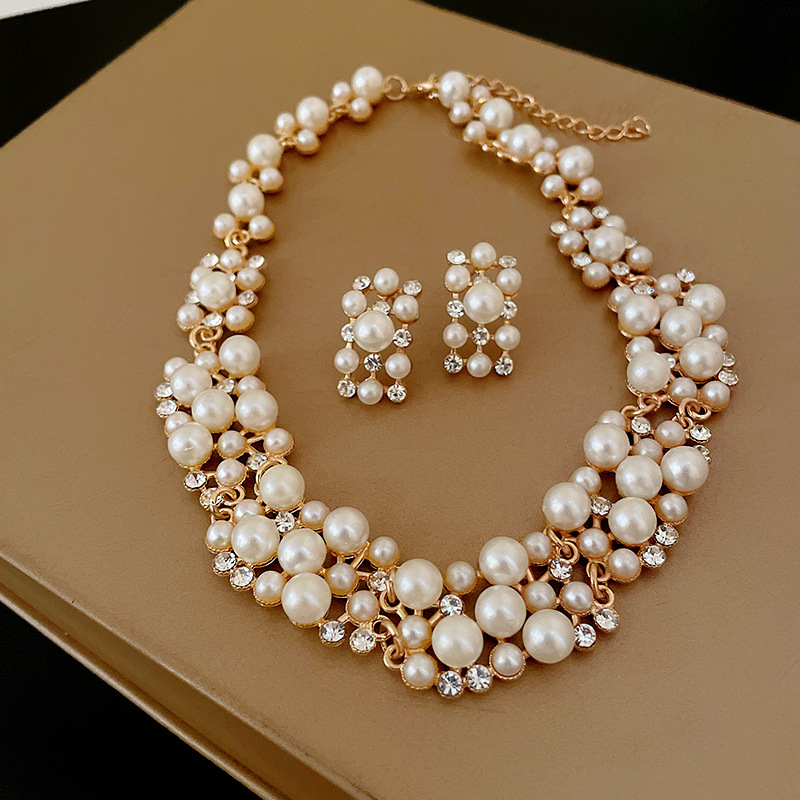 3 Pcs Rhinestone Pearl Rectangular Earrings Necklace Set Two-piece Vintage Choke
