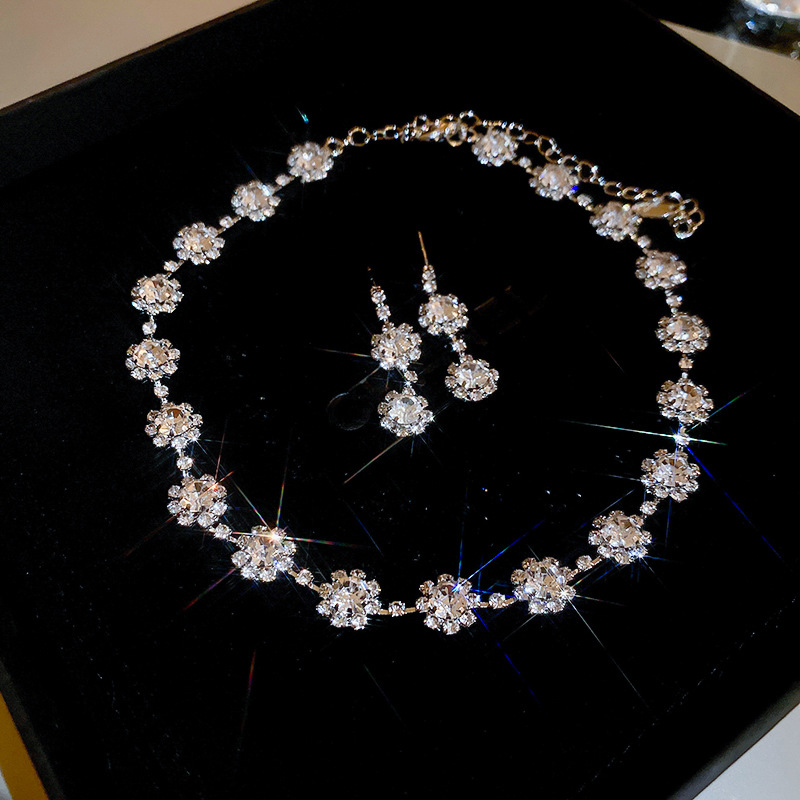 Thumbnail: 3 Pcs Rhinestone Pearl Rectangular Earrings Necklace Set Two-piece Vintage Choke