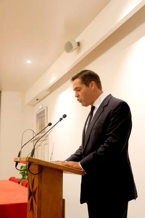 Présentation de l'Etat Présent de la Maison de Bourbon - Message de Mgr le Duc d'Anjou