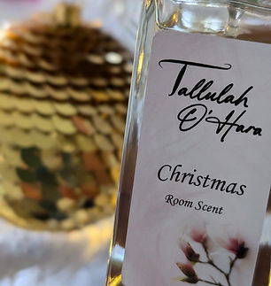 Christmas Room Scent by Tallulah O'Hara