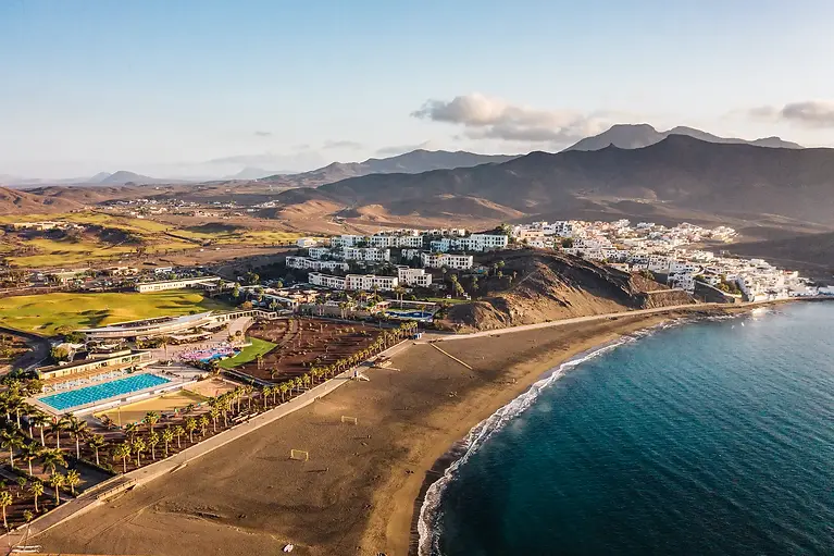 hht-hotels-playitas-02.webp