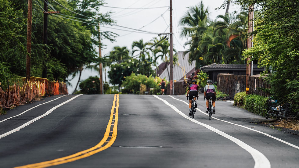 808-travel-roadbike-hawaii.jpg