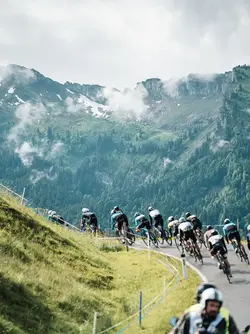Rennradrennen im Allgäu mit Bergkulisse