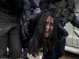 Minneapolis Woman Says She Is “Lucky to Be Alive” After Forcible Detention by Federal Agents