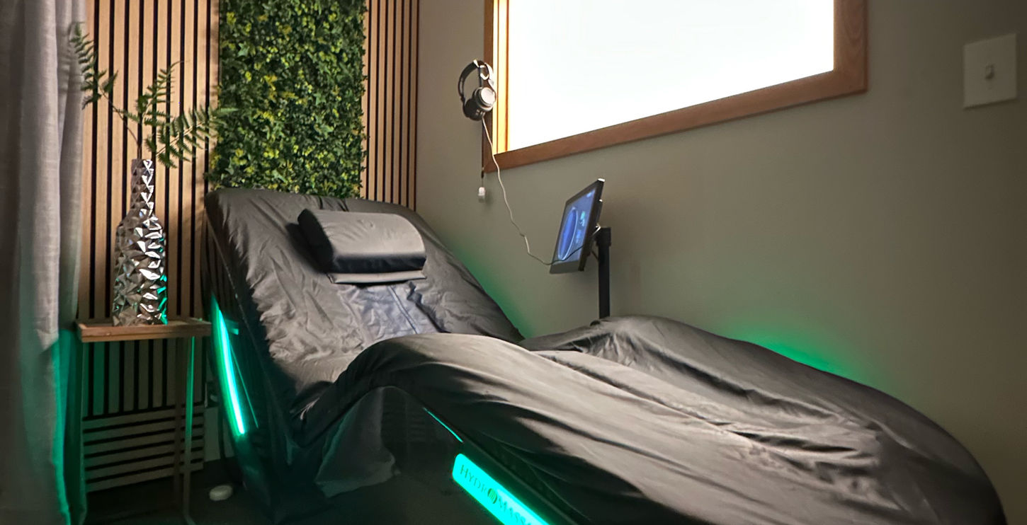 Hydromassage bed