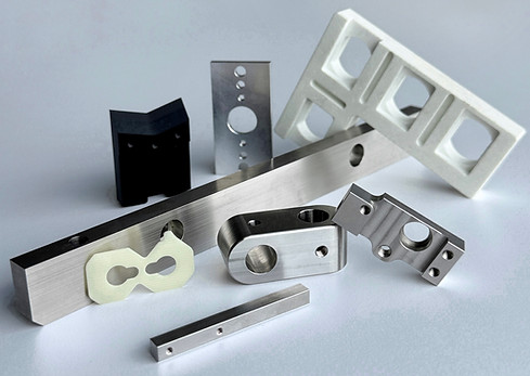 Assortiment pièces mécaniques