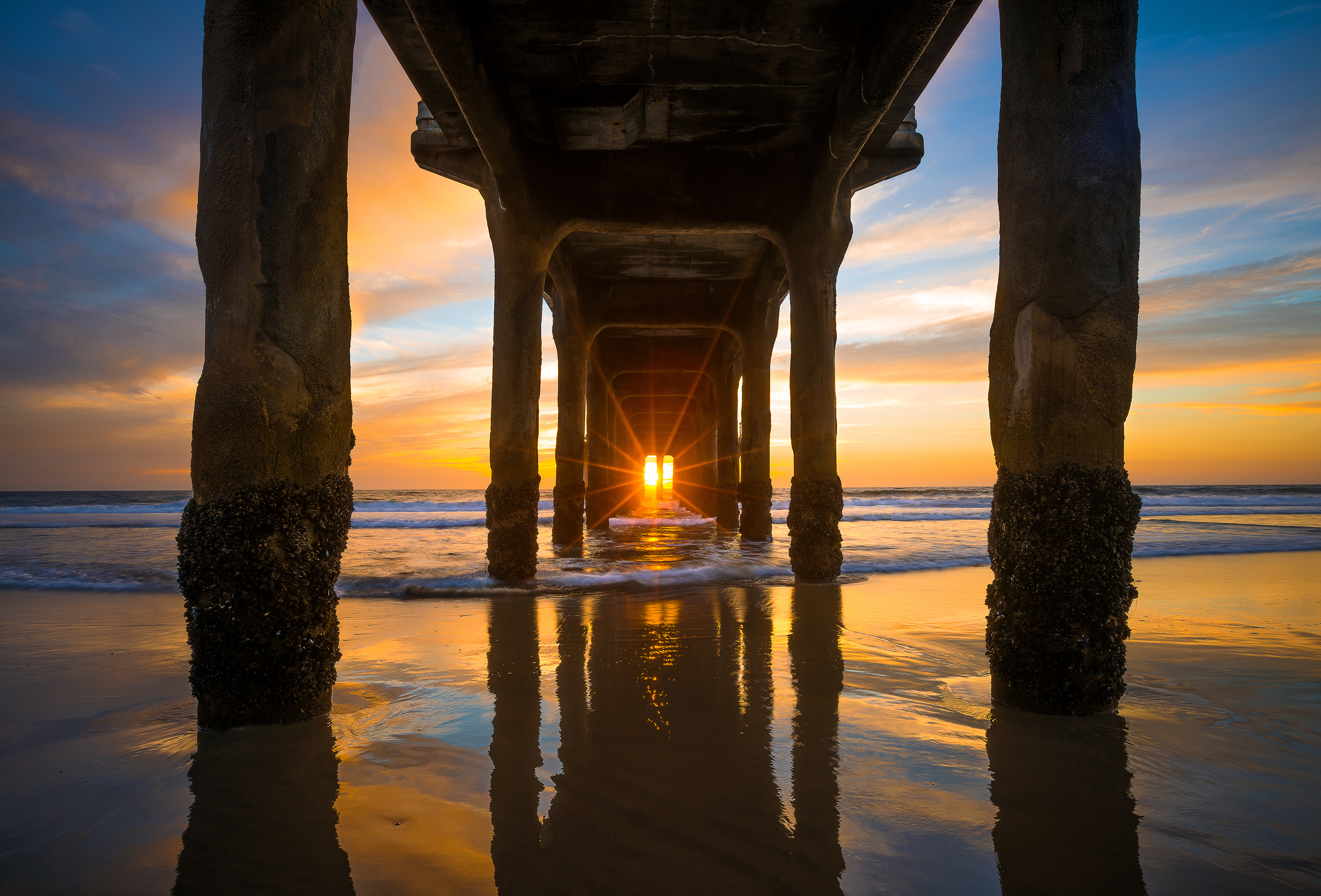 Manhattan Beach Burst