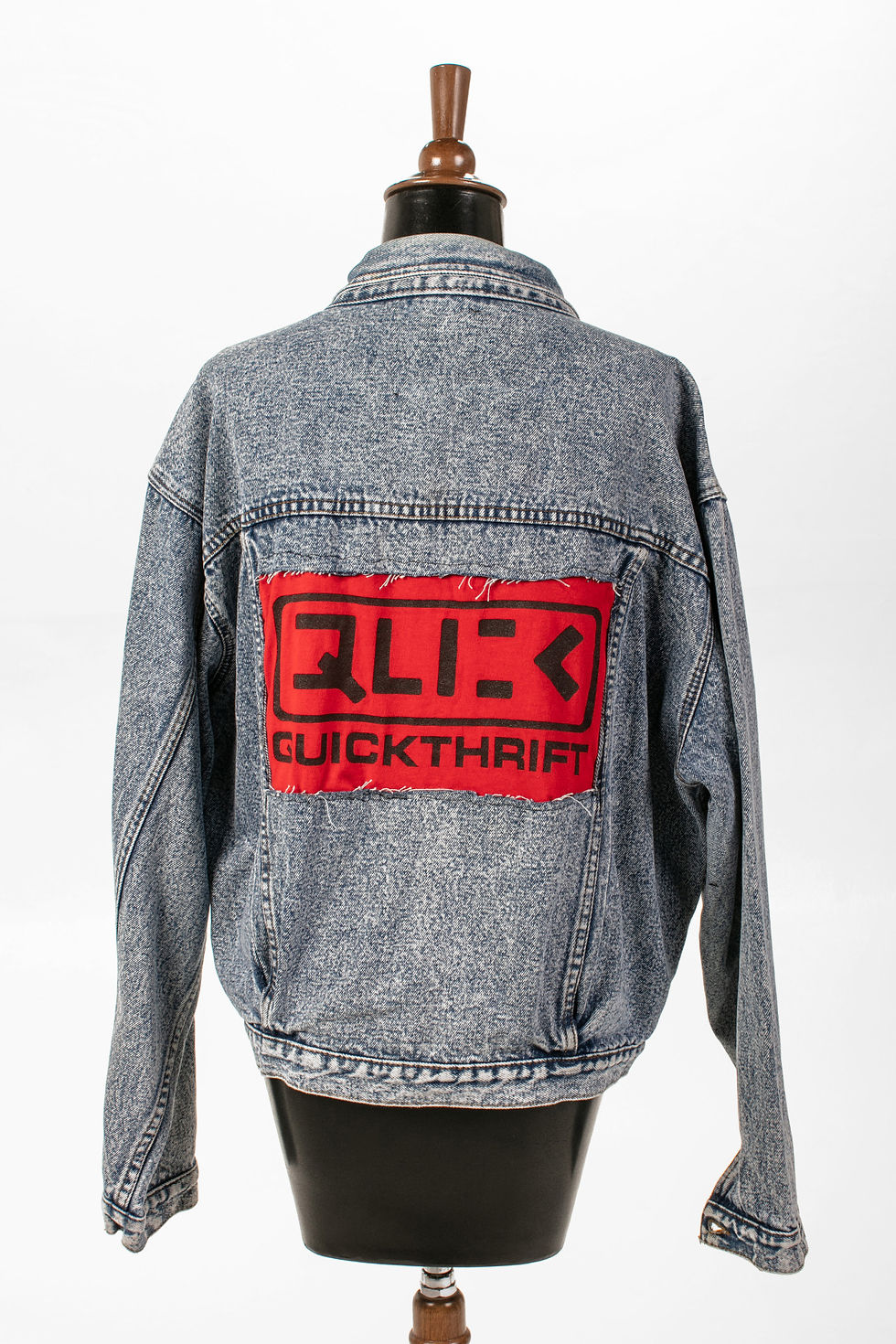 Thumbnail: QUICK JACKET