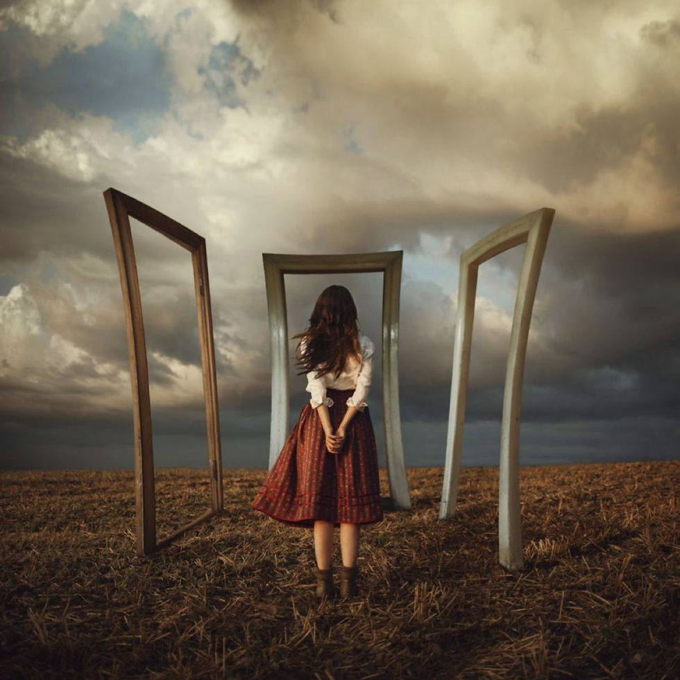 Ta sẽ đi về đâu trước những ngã rẽ và sự lựa chọn cuộc đời?