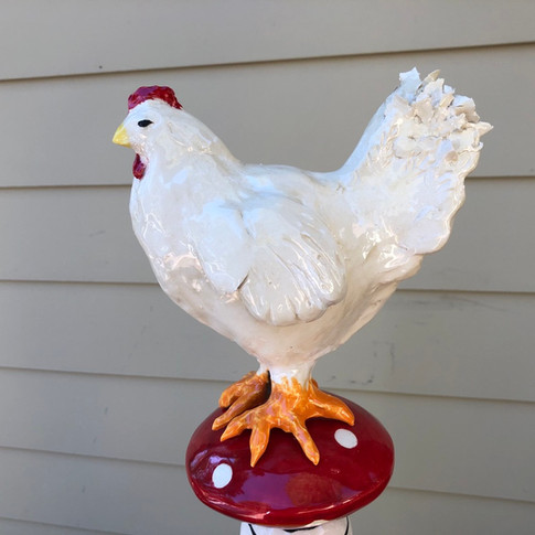 Chicken side view