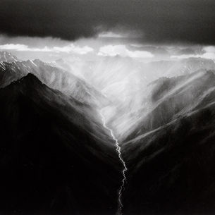 “Travelling without moving”, a Milano una mostra di fotografia sul viaggio