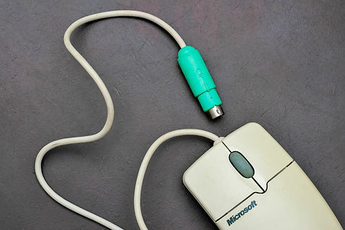 An old Microsoft mouse