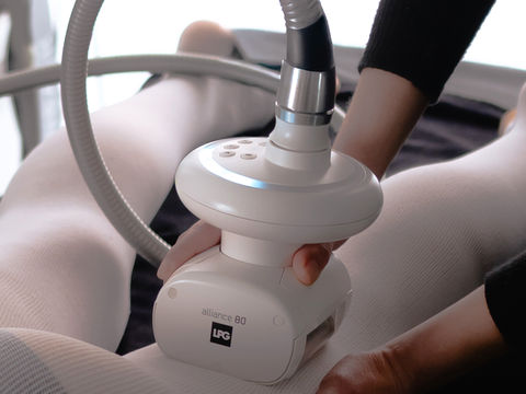 Tête de soin LPG sur la cuisse
