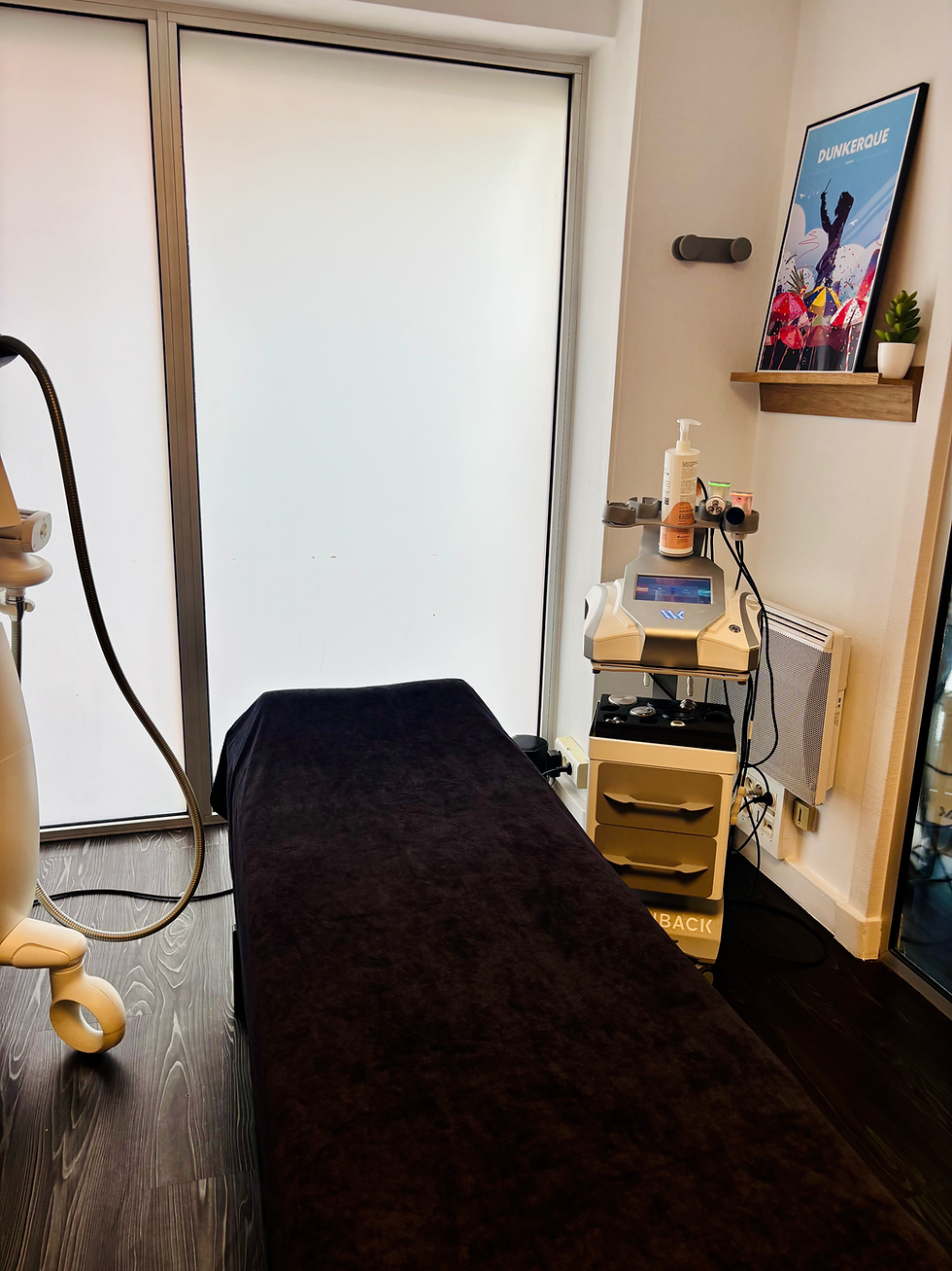 Cabine de soins du corps à Dunkerque avec table de massage