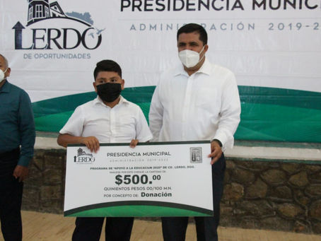 HMC HACE ENTREGA DE BECAS EN EL MUNICIPIO DE LERDO
