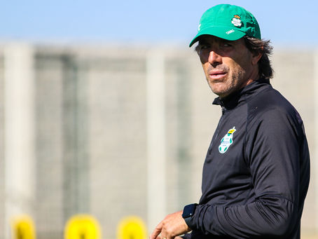 “En Santos tiene que dar la talla juegue quien juegue”: Almada