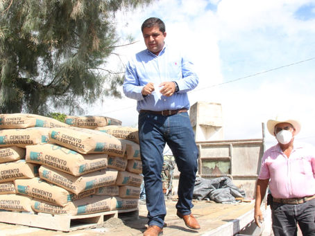 ENTREGA HOMERO MARTÍNEZ CABRERA MATERIAL DE CONSTRUCCIÓN EN LA LUZ