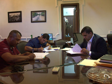 RENUEVA MUNICPIO CONTRATO CON SINDICATO DE TRABAJADORES EN LERDO