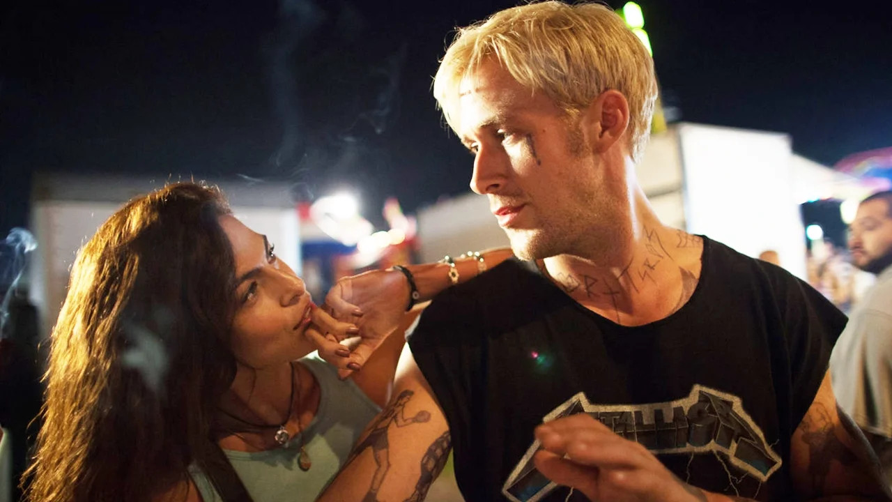 Eva Mendes and Ryan Gosling in A Place Beyond the Pines