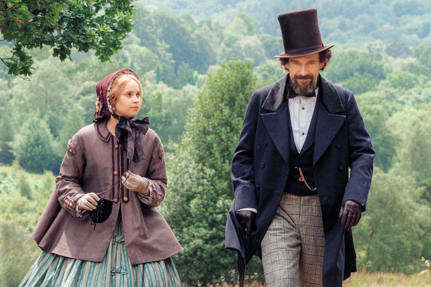 Ralph Fiennes and Felicity Jones in The Invisible Woman