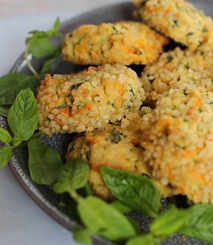 לביבות קיפוד- ירקות וטופו בציפוי . קינואה קראנצ'ית. ללא גלוטן וטבעוניות, עשירות בחלבון.