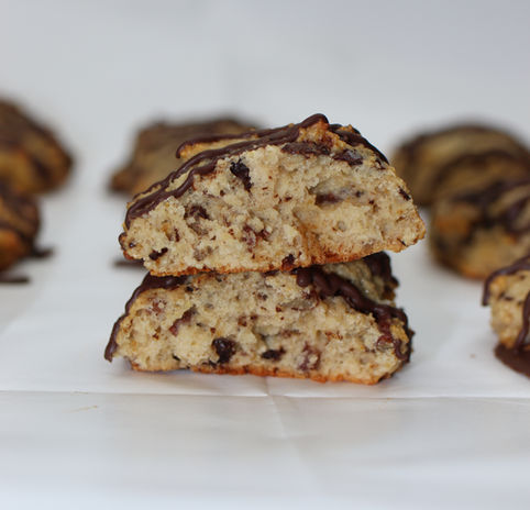 עוגיות חלבון שוקולד צ'יפס ללא סוכר וטבעוני