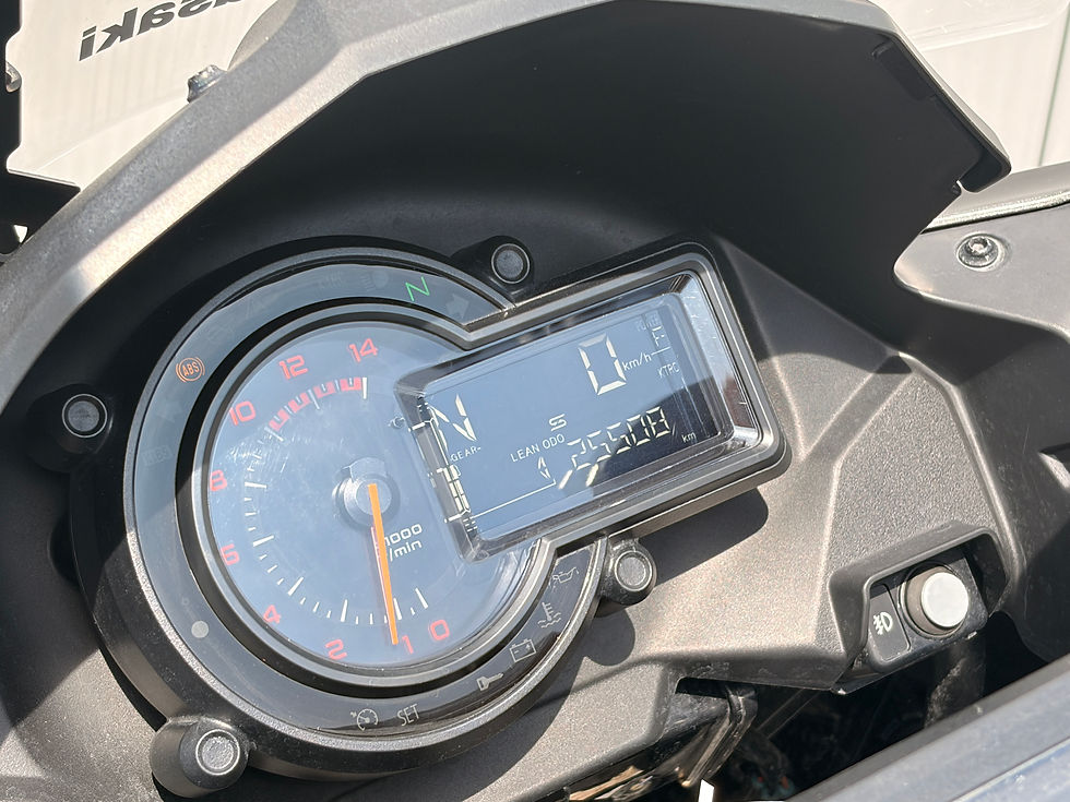 Thumbnail: 2023 Kawasaki Versys 1000 120pk ABS Tour - 25.508 km - € 12.390,-