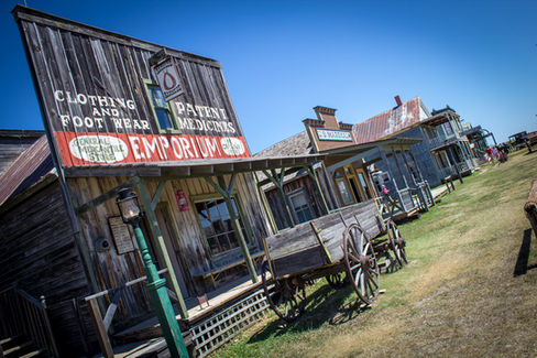 1880 town south dakota emporium