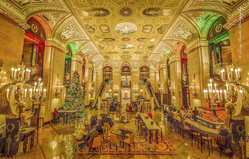 Chicago's Palmer House is the most extravagant wedding gift of all time