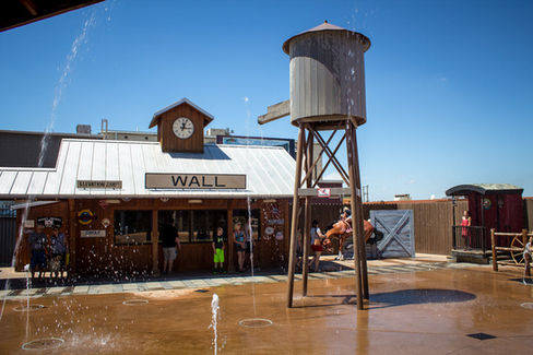 wall drug south dakota water tower