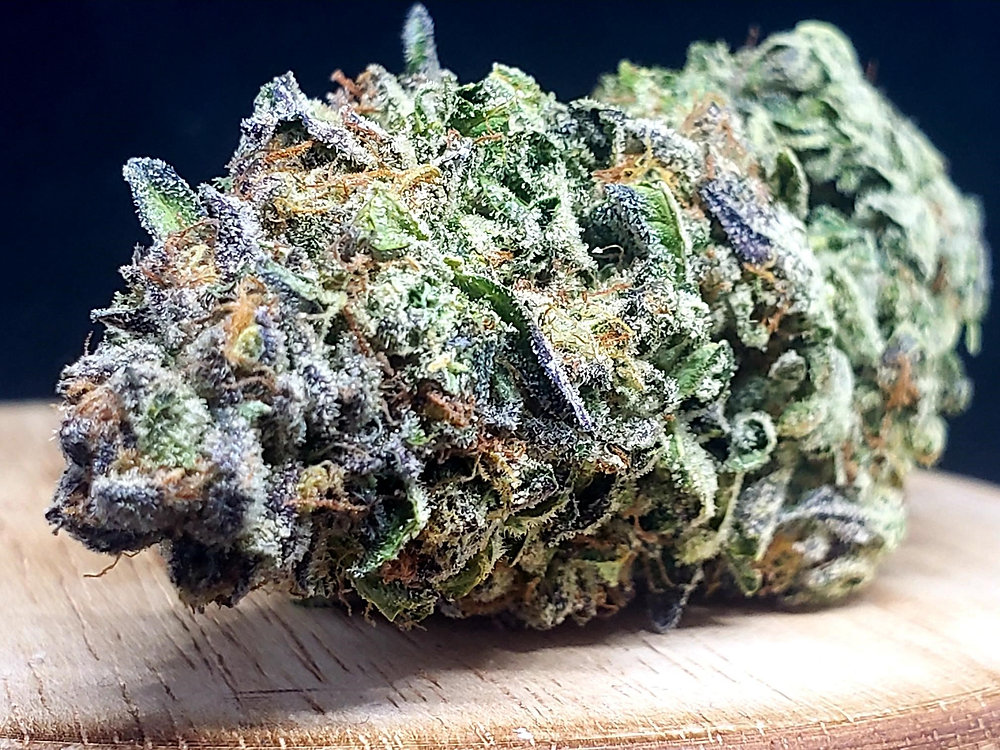 We got London on the Track London Poundcake Strain