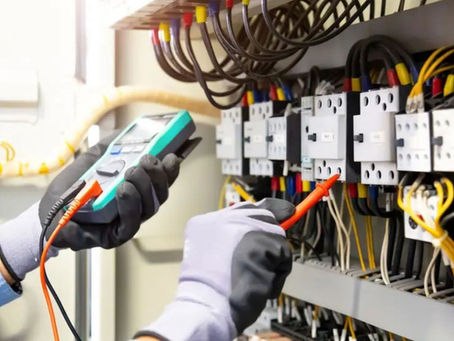 7 Signs Your Commercial Building Needs an Electrical Audit Now