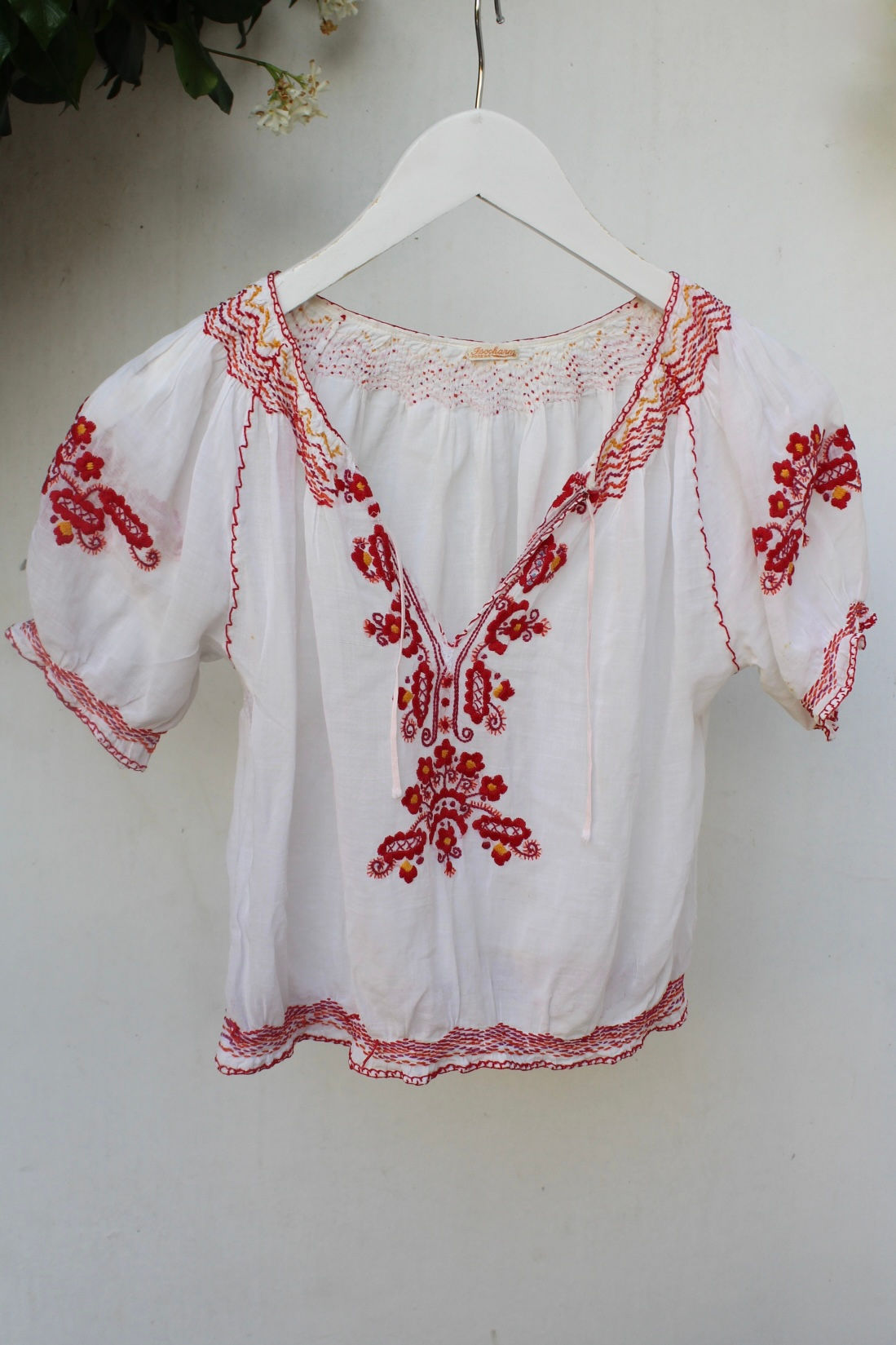 1940s Hand Embroidered Hungarian Cotton Blouse